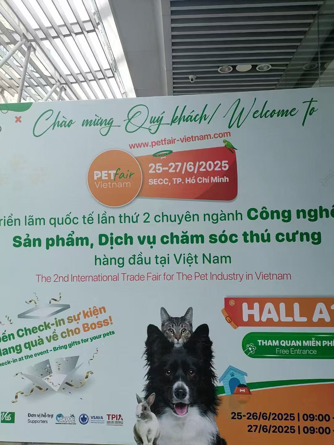 Safheal Petfair Vietnam 2025